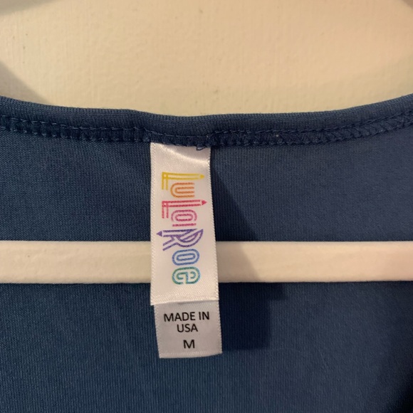 LuLaRoe Perfect T medium EUC - Picture 2 of 3
